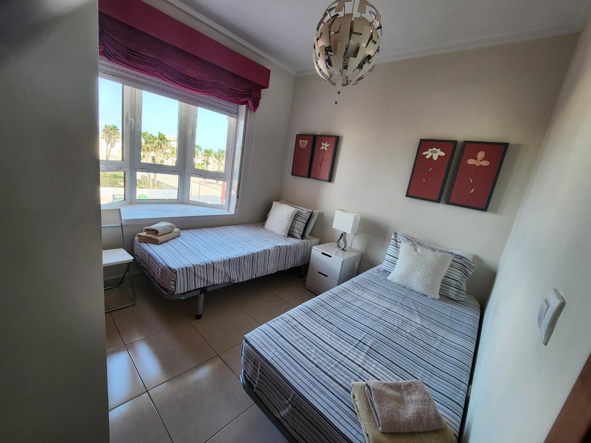 Spacious 3 Bedroom 2 Bathroom Apartment - Puerto Marina Complex Los Alcazares Bagian luar foto